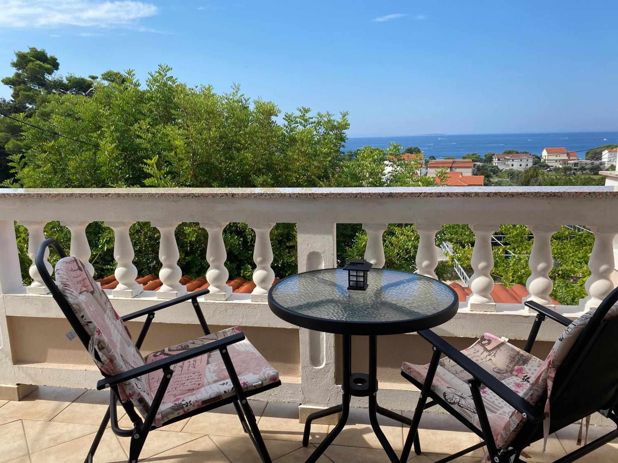 Apartments Vesna Banjol Екстер'єр фото